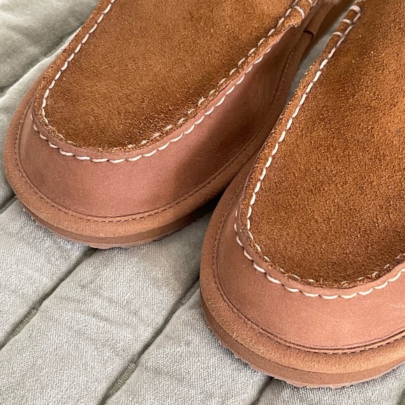 LL Bean Wicked Good Scuff Cozy Brown Shearling Slippers - Picture 5 of 10